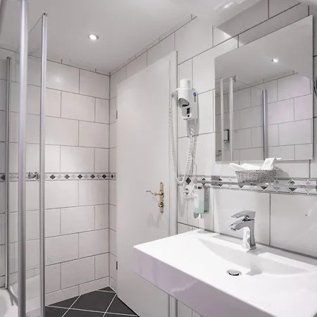 Hotel Burghotel Staufenberg (Hessen)