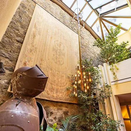 Hotel Burghotel Staufenberg
