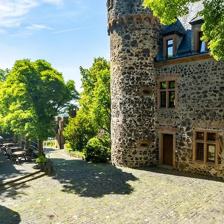 Burghotel 4* Staufenberg (Hessen)