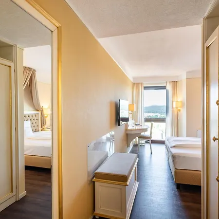 Hotel Burghotel 4*