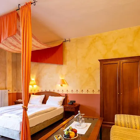 Hotel Burghotel Staufenberg (Hessen)