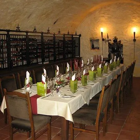 Burghotel