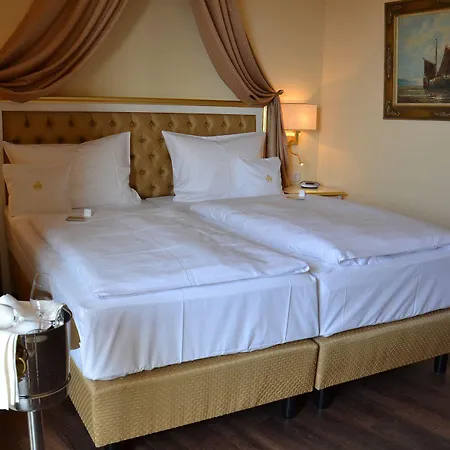 Burghotel Staufenberg Hotel