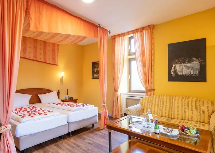 Hotel Burghotel Staufenberg (Hessen)