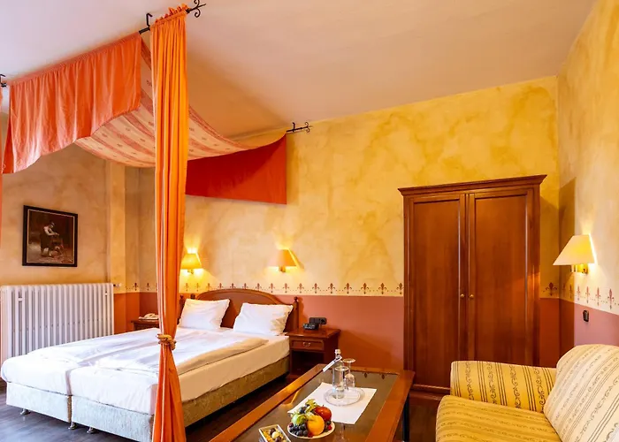 Hotel Burghotel Staufenberg (Hessen)