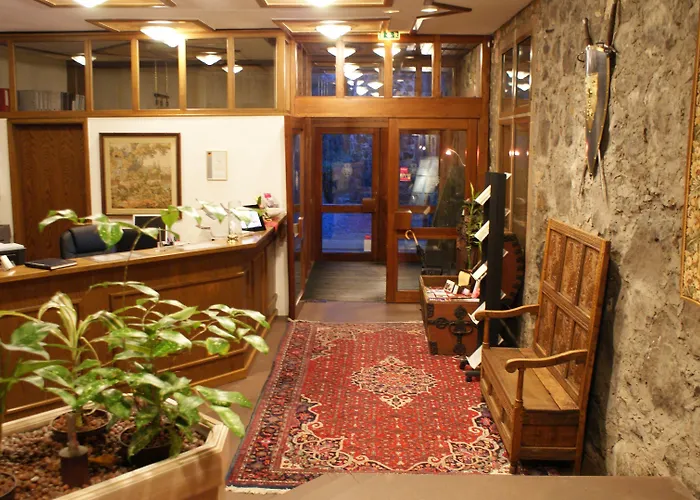 Hotel Burghotel Staufenberg (Hessen)