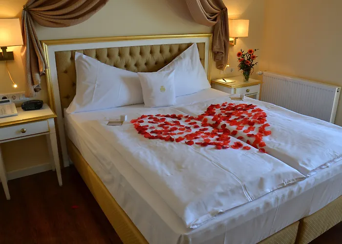 Hotel Burghotel Staufenberg (Hessen)