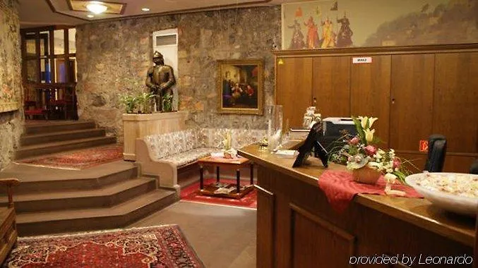 Hotel Burghotel Staufenberg (Hessen)